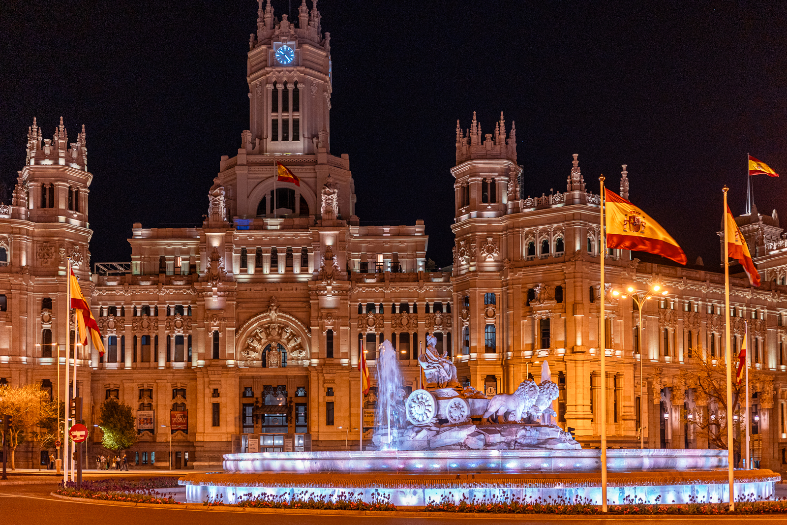 Fuente de Cibeles Fuente de Cibeles